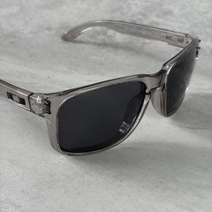 Oakley Men’s Holbrook XL Sunglasses Grey Smoke Prizm Black Polarized Lens
