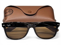Ray Ban New Wayfarer RB2132 78 Polished Light Havana Brown B-15 Sunglasses 55-18