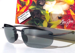 NEW Maui Jim HOOKIPA ULTRA Matte Black POLARIZED Grey Lens Sunglass 676-02