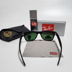 Ray-Ban RB2140 Wayfarer Sunglasses Black Frame Glass Green Lens 50-22 mm US