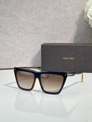 TOM FORD – MODEL: FT1110 – Unisex Sunglasses 56-14-140