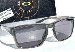 NEW Oakley SYLAS Grey Smoke PRIZM Grey Lens Sunglass 9448-31