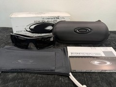 Oakley sunglasses Gascan steel grey frame Prizm Black Polarized lens OO9014-471
