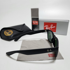Ray-Ban RB2140 Wayfarer Sunglasses Black Frame Glass Green Lens 50-22 mm US