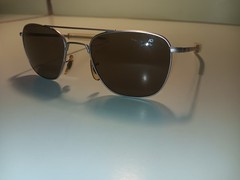 AO Eyewear original pilot sunglasses aviator glasses made in USA. 52 20 140mm