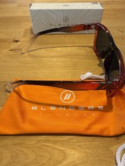 Blenders Sunglasses Phoenix Fire BE3315 Gloss Fade/ Polarized Sunset Rainbow