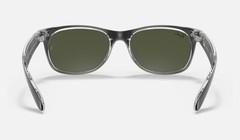 Ray-Ban New Wayfarer Color Mix Matte Black Transparent/Green 58 mm Sunglasses