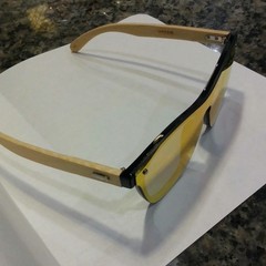 Men’s Lightweight Red, Wood Square Sunglasses UV400 Red Plastic Lens