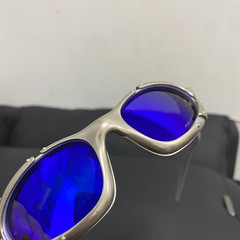 Oakley Plate sunglasses Polarized Blue Lens Y2K GorpCore Hype Vintage 90s