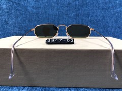 Ray-Ban RB3947 Polished Arista Gold/Green 57 mm Sunglasses 145mm 001/31 57-18