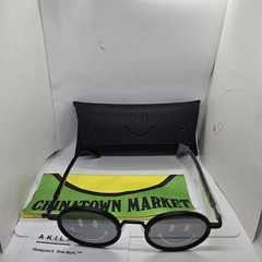 NIB Akila X China Town Market EDthos Signature Smiley Face Sun Glasses Black