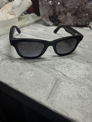 New meta Ai Raybans Wayfarer sunglasses Gen 1 Graphite Polarized NO BOX