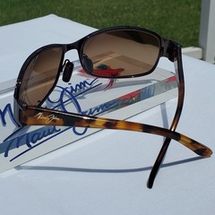 **NEW + RARE** Maui Jim “MAKENA” 244-20 Gloss Dark Brown {STAINLESS STEEL WRAPS}