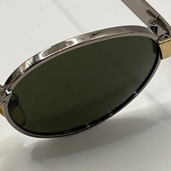 Byblos 570-S Oval Sunglasses Gold Tone Metal Green Lenses Made in Italy Small