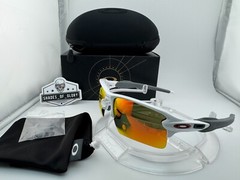OAKLEY FLAK 2.0 XL POLISHED WHITE W/ RUBY RED POLARIZED GALAXY SUNGLASSES OO9188