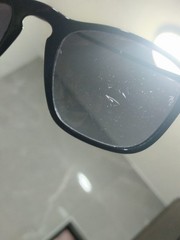 Ray-Ban Chris RB4187 622/8G Matte Black Sunglasses – Lens Scratches – Italy