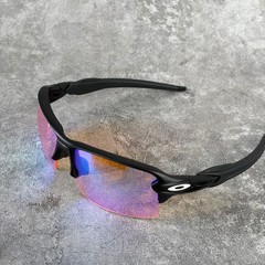 Oakley Flak Lightweight Sunglasses Prizm Blue Purple Lens Black Frame