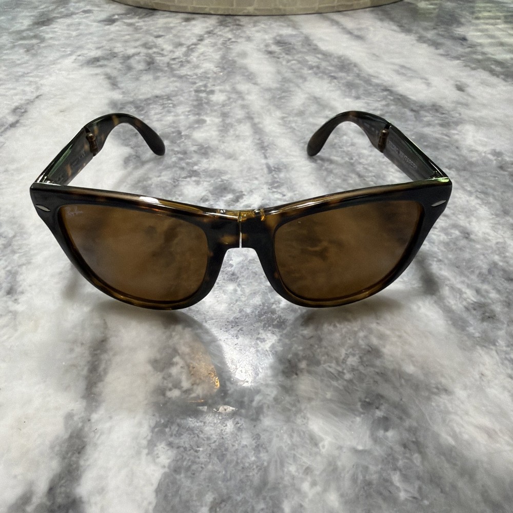 Ray-Ban Folding Wayfarer Sunglasses