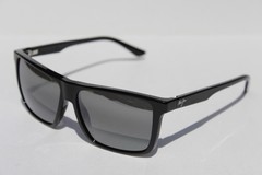 MAUI JIM Mamalu Bay POLARIZED Sunglasses 610-02 Gloss Black/Neutral Grey NEW