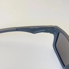Oakley Jupiter Squared Polarized Sunglasses OO9135 Matte Black/Black Iridium