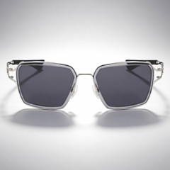 🔥NWT-Nike Unisex Sunglasses – VEIL PRISM EV24049 040 (Transparent Grey/Silver)