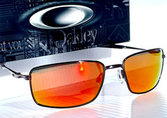 Oakley SQUARE WIRE Titanium Silver w POLARIZED Galaxy Ruby Lens Sunglass 4075
