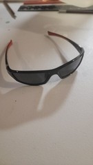Polarized Men’s Wrap Sunglasses Black Plastic Frame Gray Tinted Lenses Red Temp