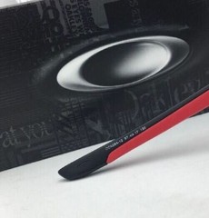New OAKLEY Sunglasses MAINLINK OO9264-12 Matte Black & Red Frame w/Black Iridium