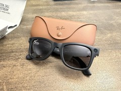 Ray-Ban Meta Wayfarer Black Smart Glasses Gradient Graphite Lens Gen 1 RW4006
