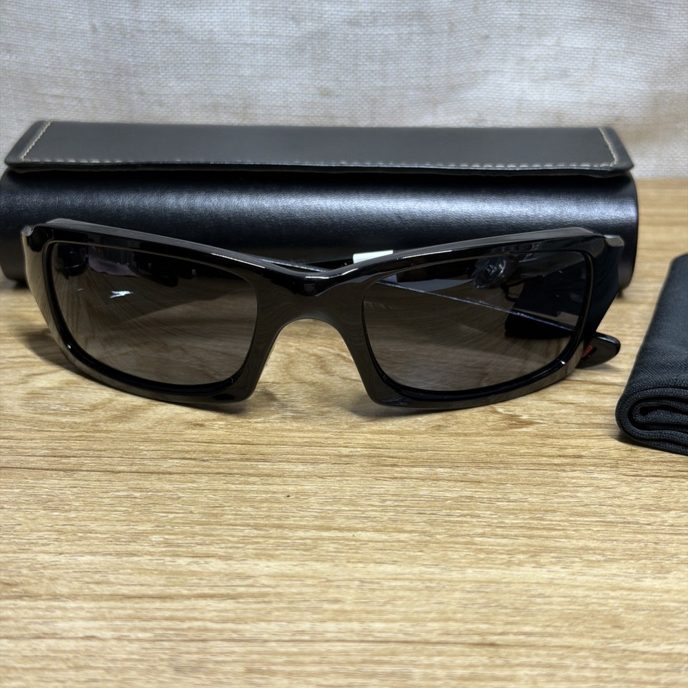 Authentic Oakley Sunglasses Fives Squared Black With Grey Lenses 009238-04 54/20