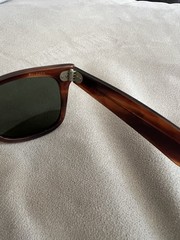 VINTAGE B&L RAY BAN GLOSSY THICK TORTOISE WAYFARER 5024 SUNGLASSES 80s