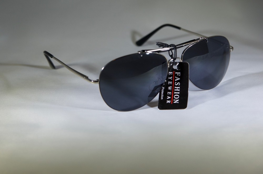 Classic Metal Aviator Fashion Eyewear for Men