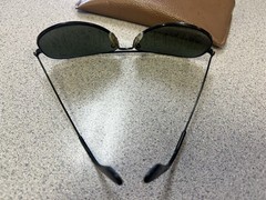 CIRCA 1980’s VINTAGE B&L RAY-BAN USA AVIATOR SUNGLASSES W/ Patent Pending Case