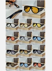 Tom Ford Bronson TF1044 sunglasses Black frame Gray gradient lenses