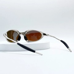 Oakley Romeo X-Metal sunglasses, silver frame. Pink lenses