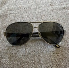 Fossil Hendrick Aviator Sunglasses Silver Metal Frame Gray Tinted 135mm