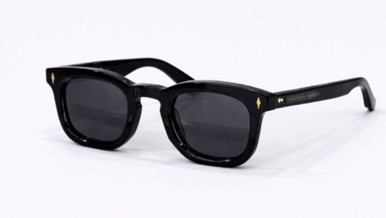 Jacques Marie Mage DEVAUX Black 43-27-147mm With Case New