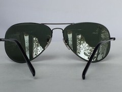 Ray Ban 3025 Aviator Large Metal Non Mirrored Polarized Sunglasses
