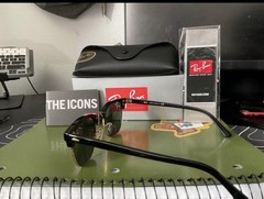 Ray-Ban RB3016 Clubmaster Black/Gold Green G-15 Glass Lens 51-21 145