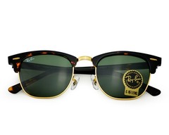 Ray-Ban RB3016 Clubmaster Sunglasses Tortoise Frame Green Lens 51mm