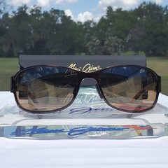 **NEW + RARE** Maui Jim “MAKENA” 244-20 Gloss Dark Brown {STAINLESS STEEL WRAPS}