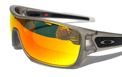 NEW Oakley TURBINE ROTOR Matte Grey POLARIZED Galaxy Ruby Lens Sunglass 9307