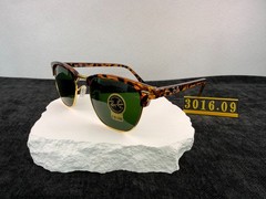 Ray-Ban RB3016 Men’s Sunglasses