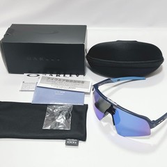 Oakley OO9465-0539 Sunglasses, Good Condition, 1 Year Left Warranty