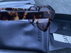 QUAY Men’s Tortoise Shell Square Sunglasses Brown Gradient Lenses Lightweight