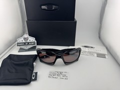 OAKLEY PIT BOSS POLISHED BLACK GUNMETAL VR28 IRIDIUM POLARIZED SUNGLASSES 03-304