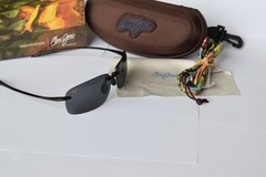 Maui Jim 422-02 Breakwall Polarized Rimless Sunglasses Black/Neutral Grey