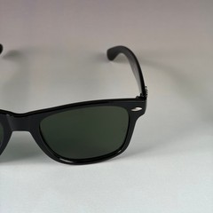 New In Box – Ray-Ban Wayfarer RB2140 Black Frame Green Lens Sunglasses