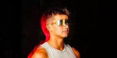 🔥 Blenders Eclipse Eyewear Gold, Polarized Ski Sun glasses, Wrap Around NEW
