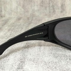 OAKLEY UNUSED OO9528-01 SUNGLASSES NEOFORMA